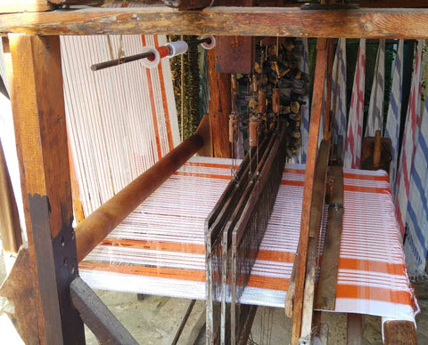 Bulk production of premium Turkish towels using 100% cotton, designed for softness, durability, and absorbency. Perfect for retailers and event organizers looking for high-quality wholesale options.