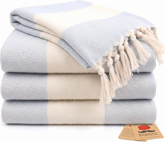 Set of four light blue diamond Turkish cotton hand towels